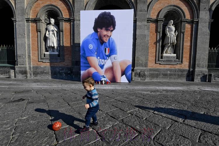 皇马官方悼念马拉多纳:留下无数遗产 全世界神话 皇马官方悼念马拉多纳:留下无数遗产 全世界神话